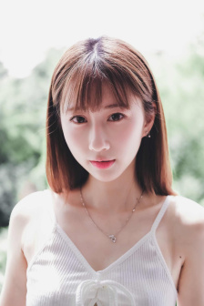 解禁男女李浚荣